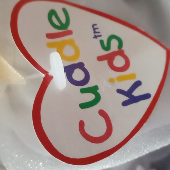 Geppeddo.....Cuddle Kids "Darcie Daisy" - Picture 6 of 17